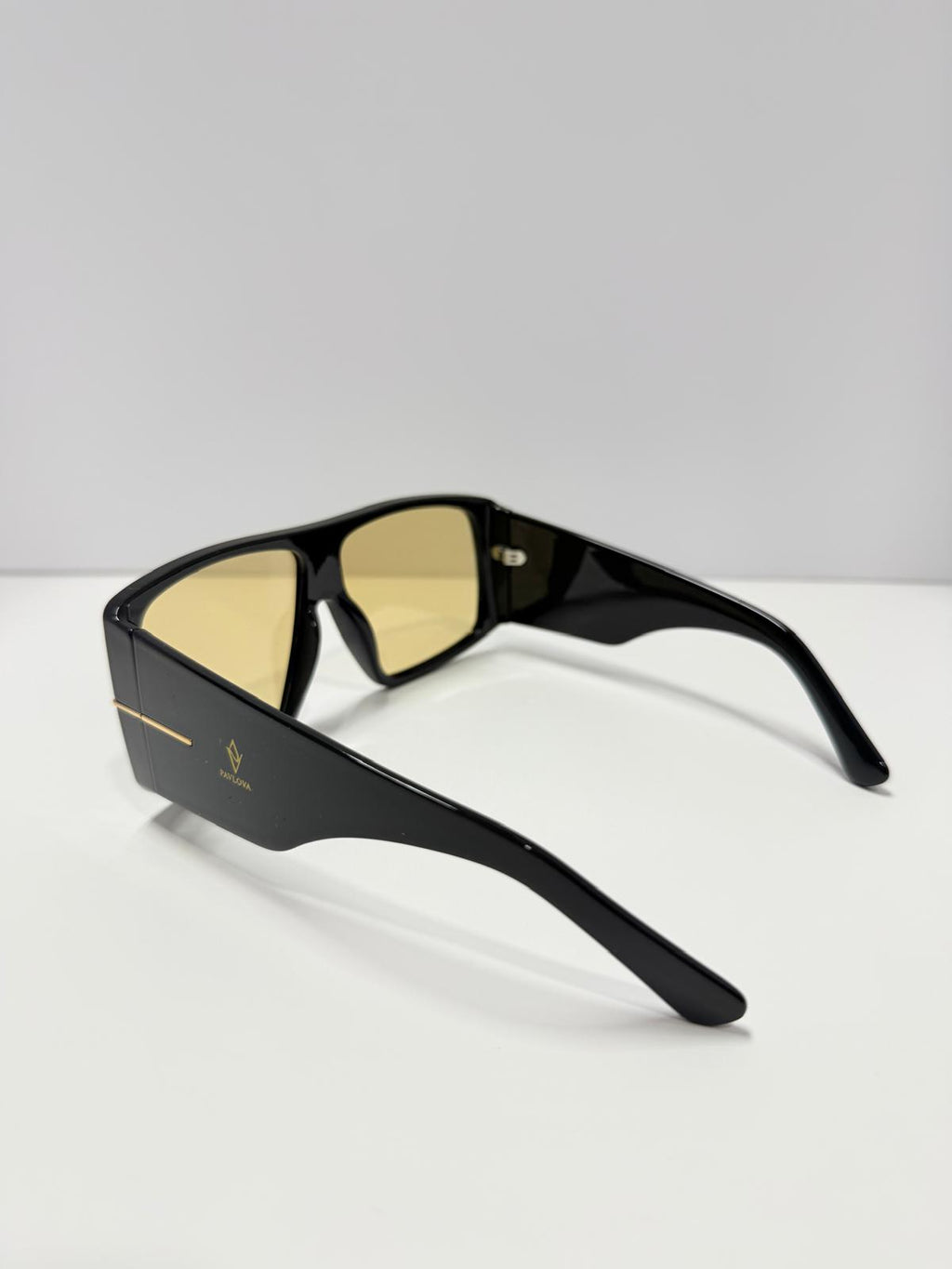 Pavlova Square Black 14051