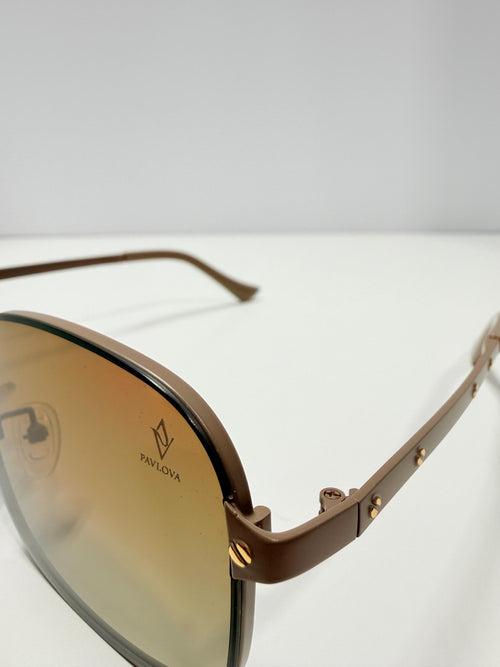 Cream Icon 21050