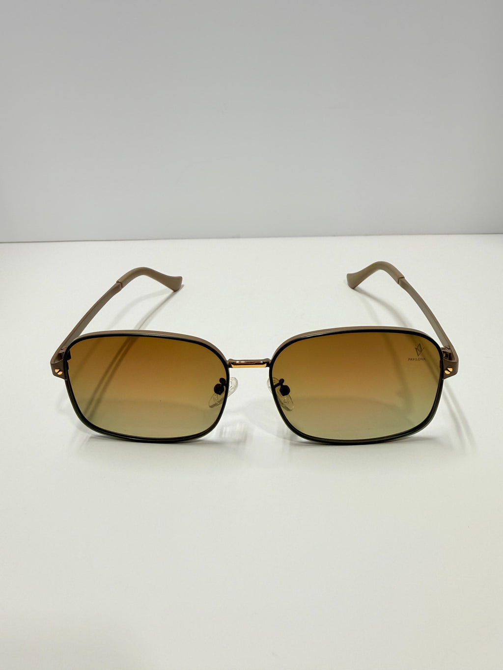 Cream Icon 21050