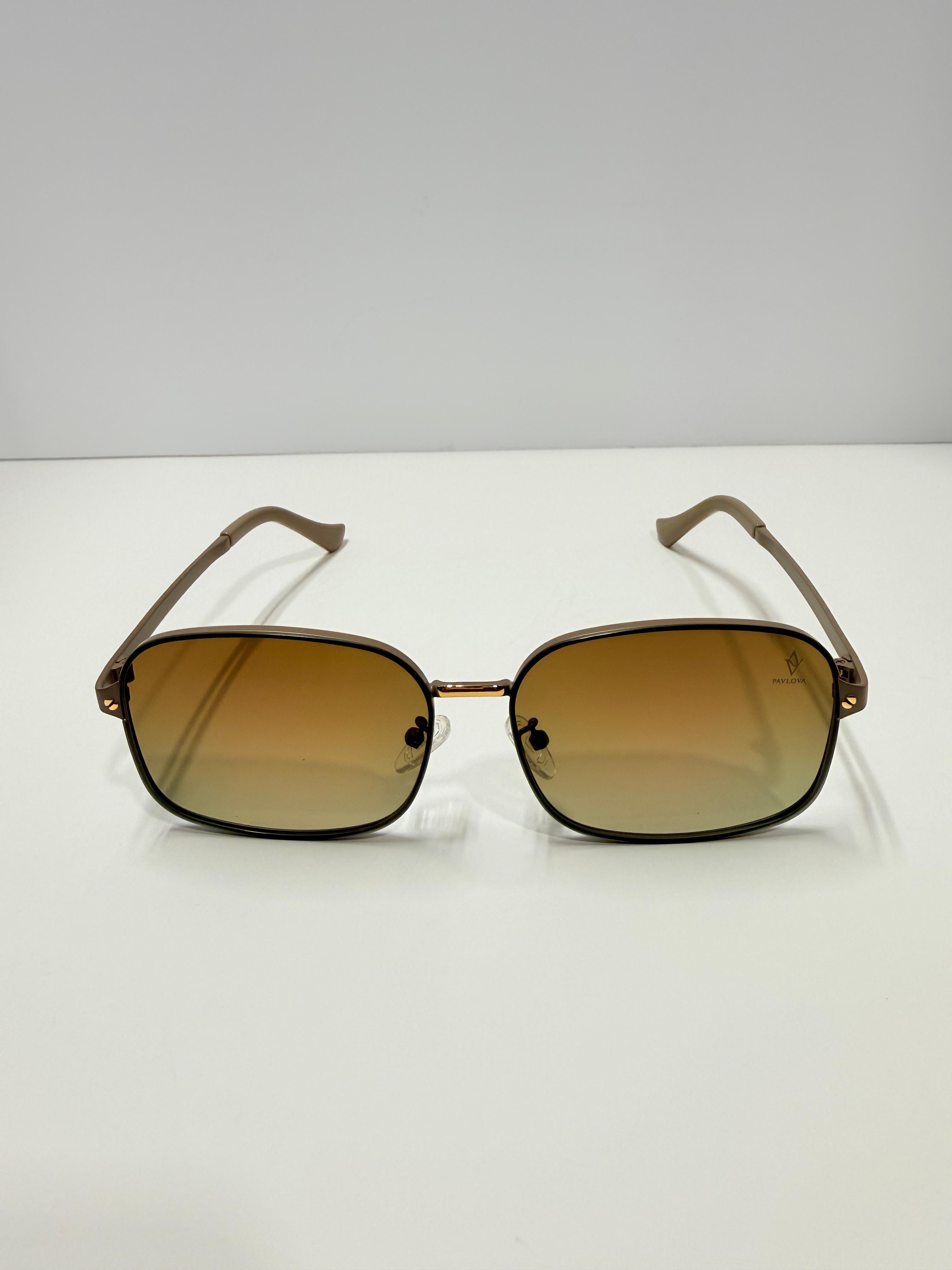 Cream Icon 21050