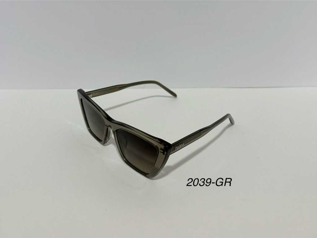 DILLY GRAY