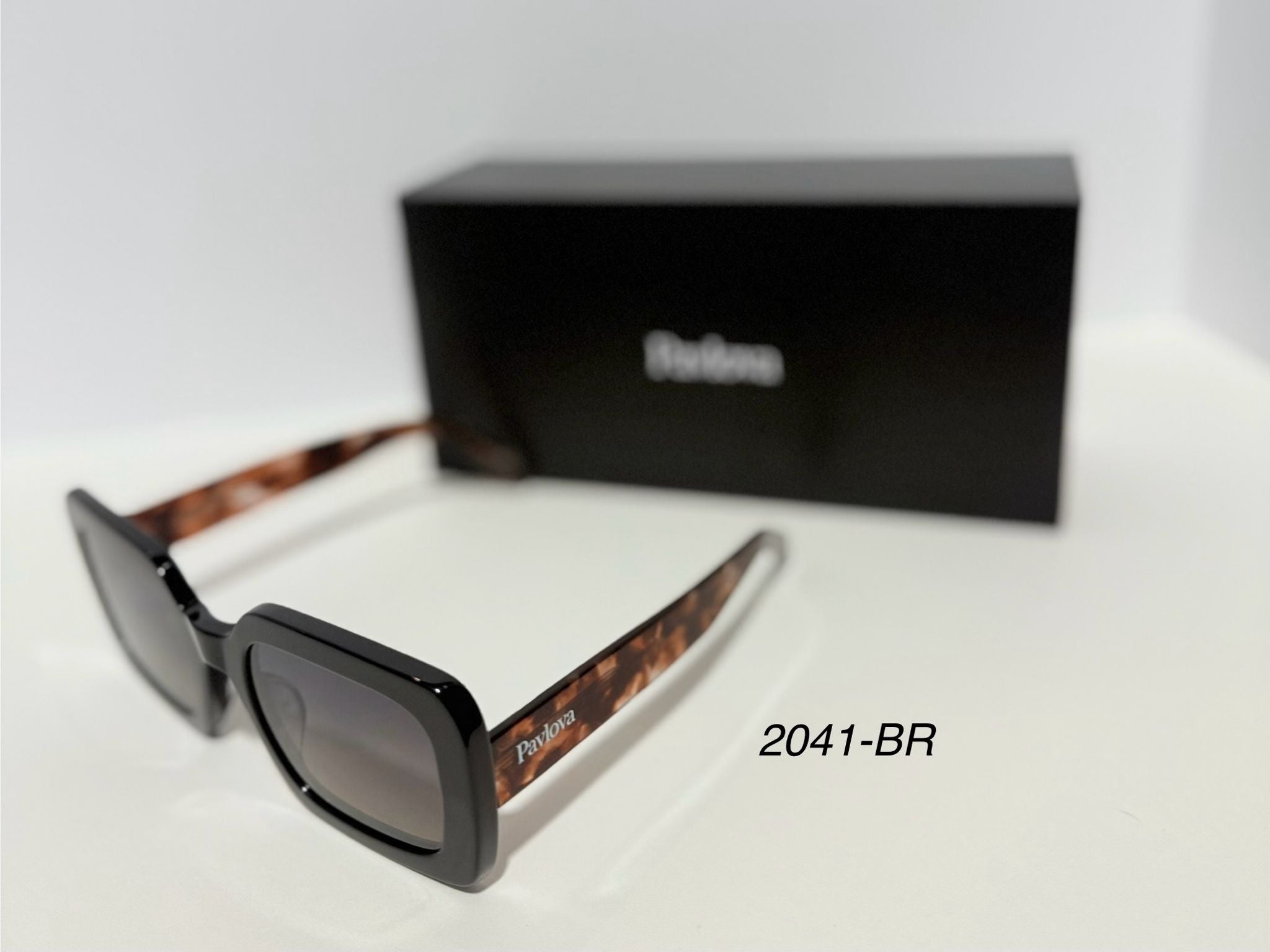 PINA BROWN